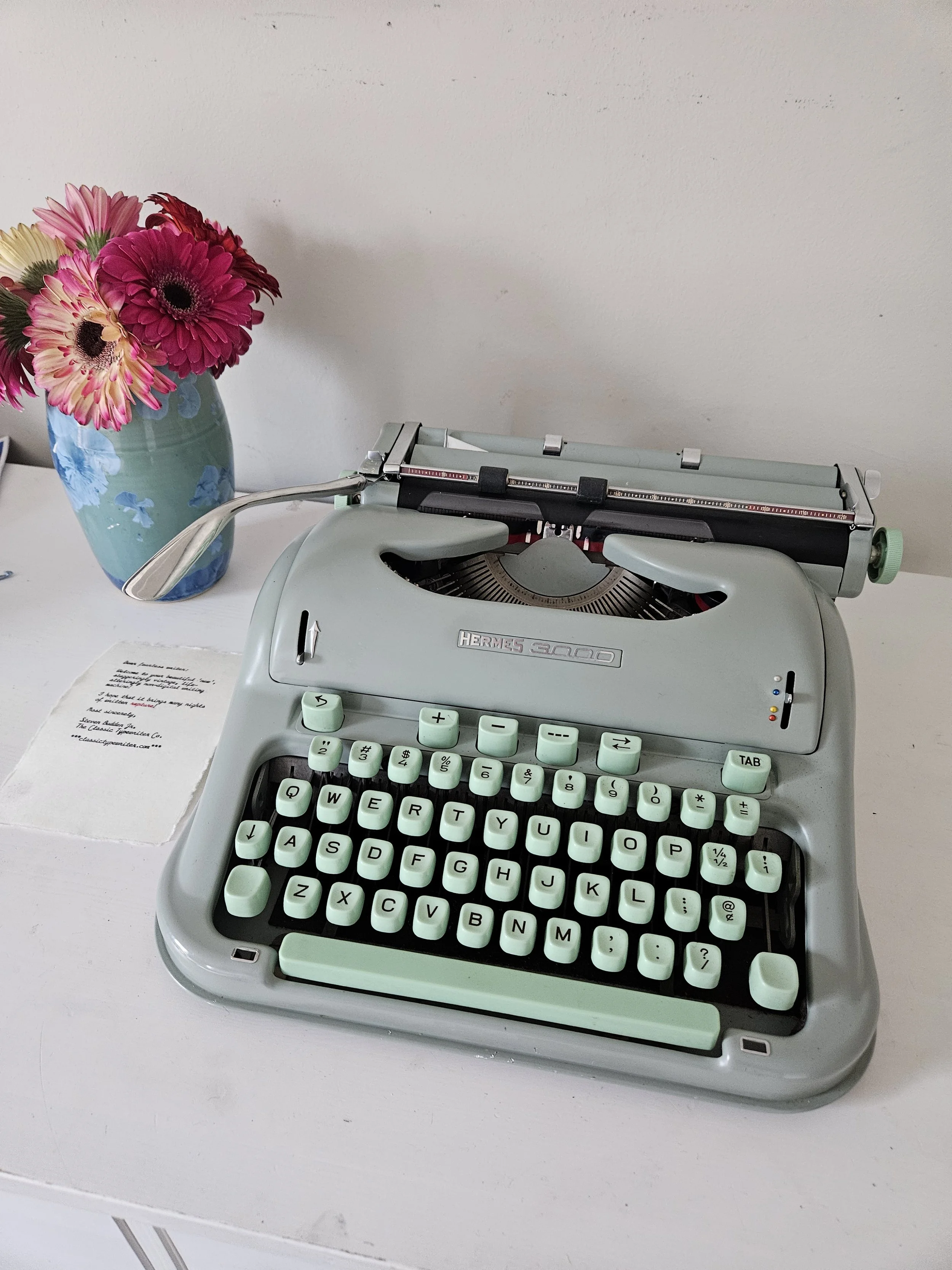 Hermes 3000 vintage typewriter with case and manual, serviced